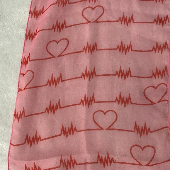 Lifeline pink and red hearts sheer scarf - Picture 8 of 17